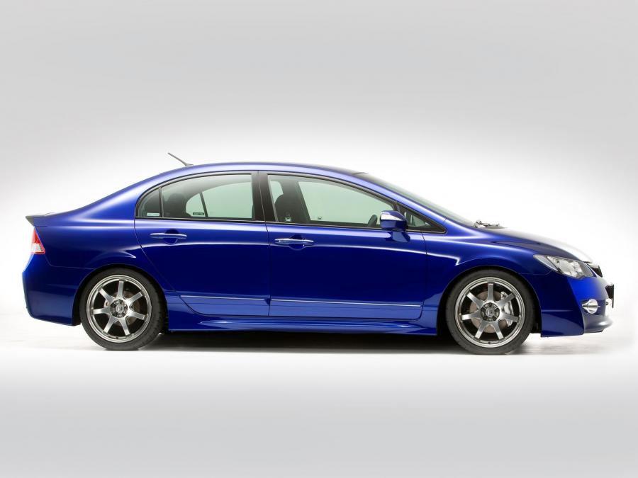  Honda Civic Hybrid Sports Concept 2006 года  (фото 3 из 9)